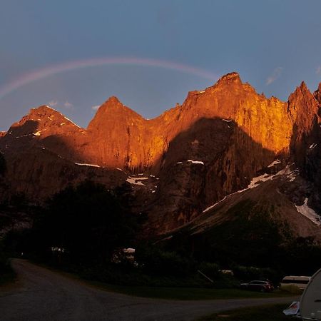 Trollveggen Camping Åndalsnes Zewnętrze zdjęcie